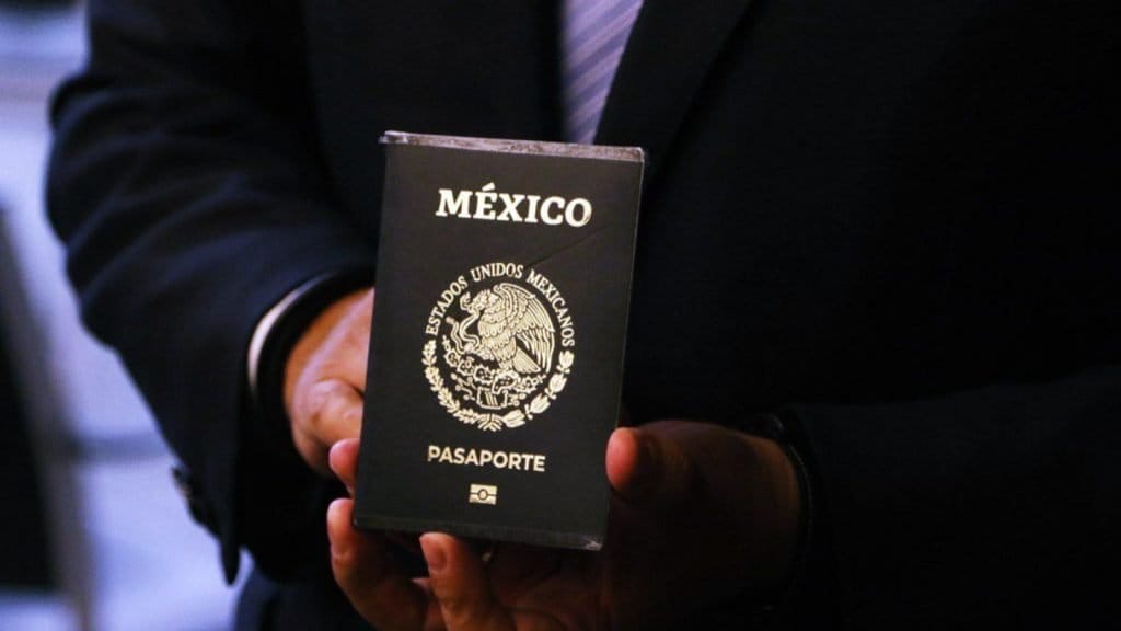 Pasaporte electrónico mexicano
